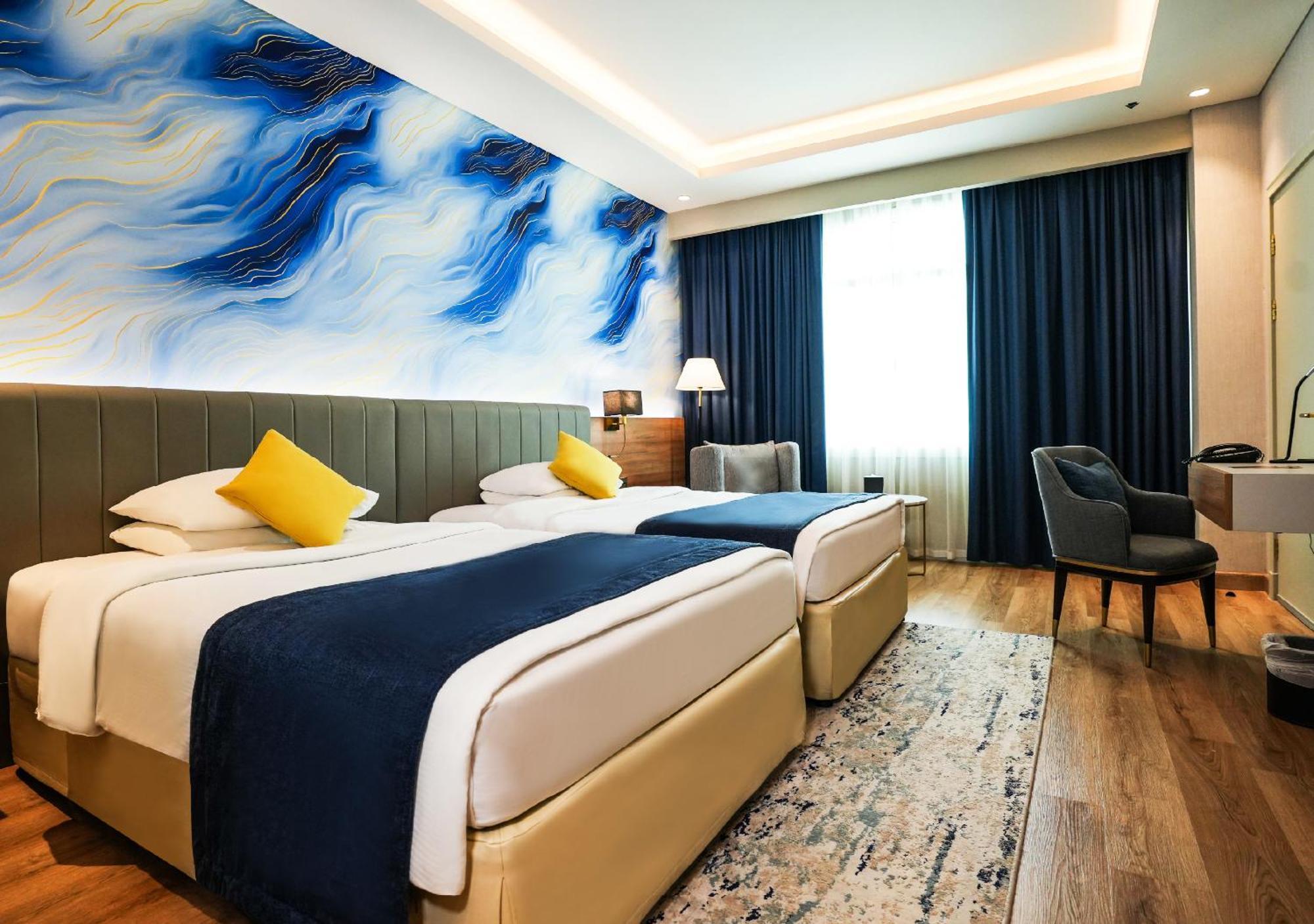 Moevenpick Grand Al Bustan Hotel Dubai Exterior photo