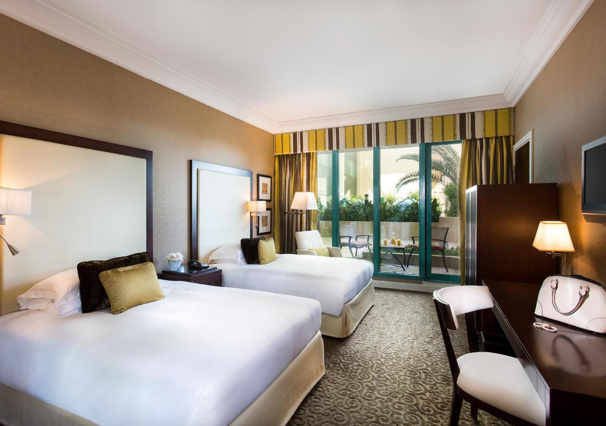 Moevenpick Grand Al Bustan Hotel Dubai Exterior photo